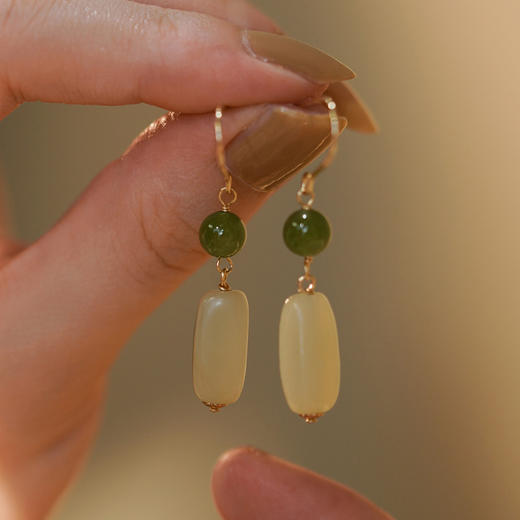 【预售3天】和田玉碧玉原创小众设计国潮感轻奢耳环耳钩AL7063 商品图0