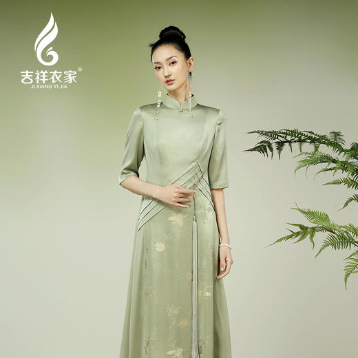 吉祥衣家新中式国风新款高端气质修身女装穿花峡蝶高定真丝连衣裙 商品图2