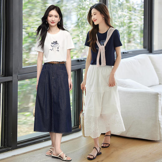 【周四狂欢价】熙世界90%棉玫瑰印花T恤25夏新款透气舒适女刺绣短袖休闲套头上衣 商品图2