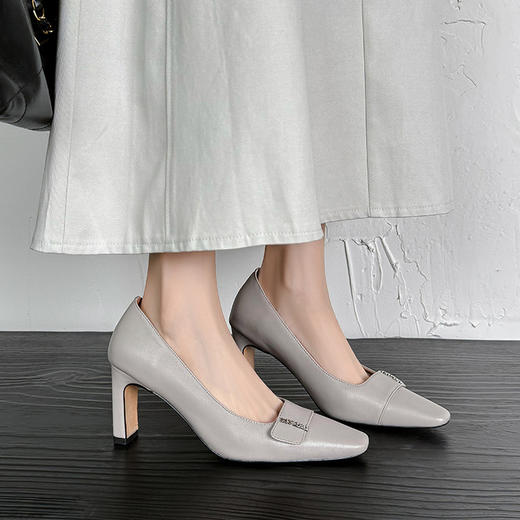 【预售5天】灰色羊皮法式气质浅口单鞋通勤职业工作鞋粗跟方头高跟鞋女AK&5088 商品图0