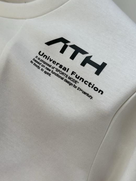 点此购买 迪桑特春秋季男士圆领长袖运动衫 xj 326539 商品图11