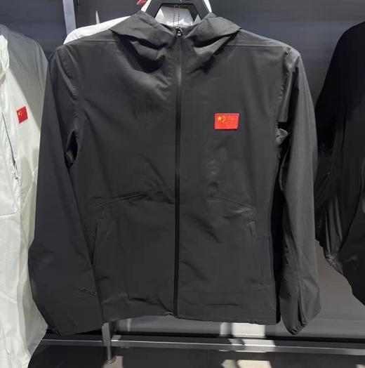 【冠军超值】安踏冠军全天候系列男士轻质冲锋衣防风透视徒步爬山152430608 商品图0