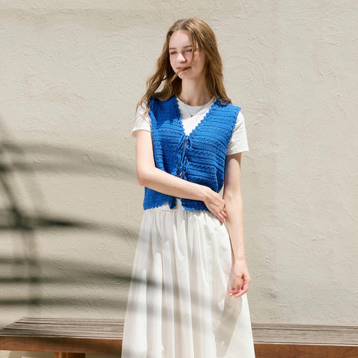 三彩2025秋季新款针织马甲肌理感系带毛衫叠穿短款M 商品图3