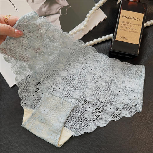 【超值4条❗法式蕾丝无痕内裤】轻、薄、透无痕波浪边，包臀版型正，大pp放心穿，裸感零束缚超舒服，透气性感浪漫法式纯欲风三角内裤纯欲风QQ 商品图7