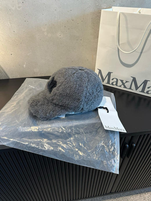 国内现货Maxmara驼绒真丝鸭舌帽可调节大小男女同款999元配购物袋 商品图1
