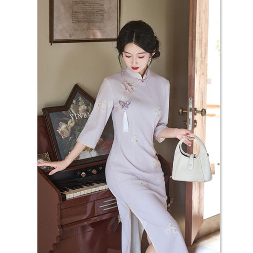 SYK11508紫色旗袍2025秋冬新款新中式国风年轻款气质日常复合蕾丝中袖旗袍 商品图2