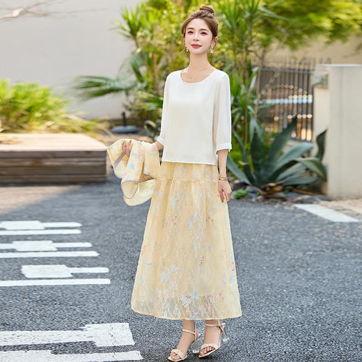【预售3天】时尚套装新款国风薄款刺绣盘扣马甲T恤半裙三件套XXL3108 商品图1
