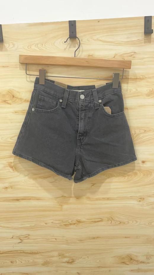 LEVIS女短裤A1965-0000 商品图0