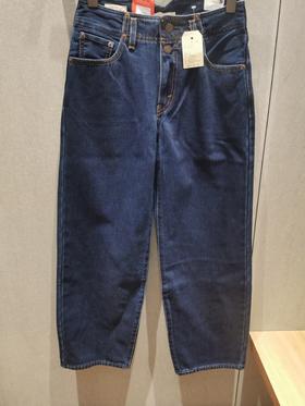 LEVIS女牛仔裤A6267-0001