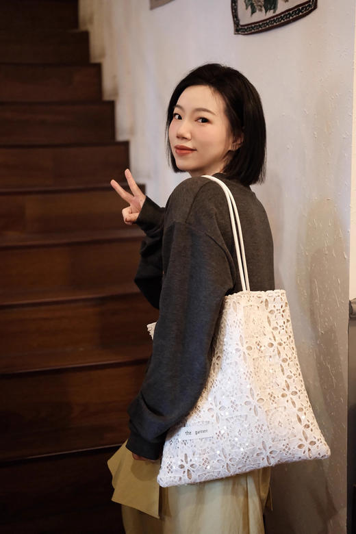 丹麦设计师品牌订单亮片全蕾丝钩花董洁同款包 商品图7