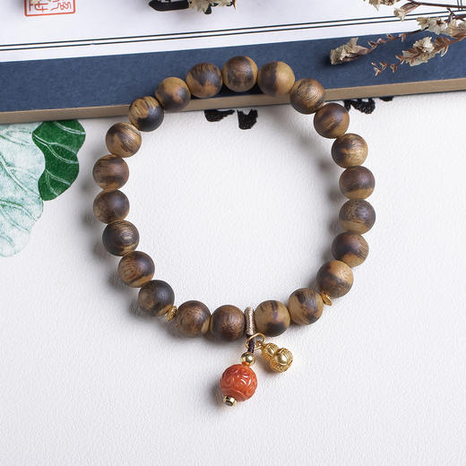 xy0509虎皮纹沉香+南红回纹珠手串 商品图3