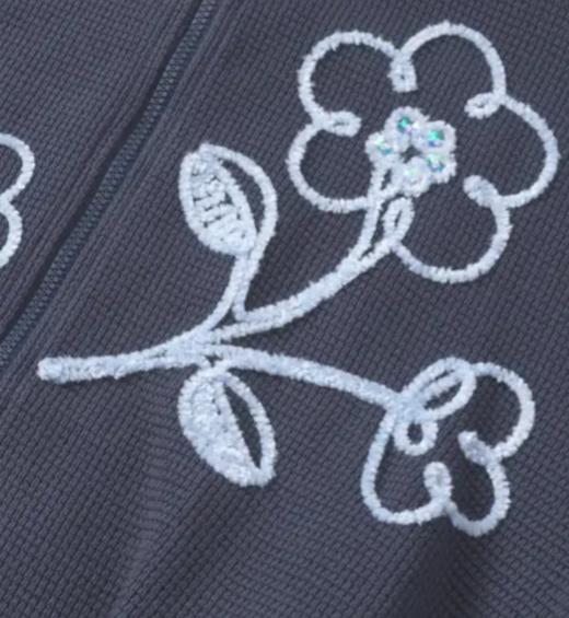 【春上新】【秋季新品】8楼 琳麦罗 LYNN&MILO 蓝色华夫格绳绣开口卫衣 商品图6