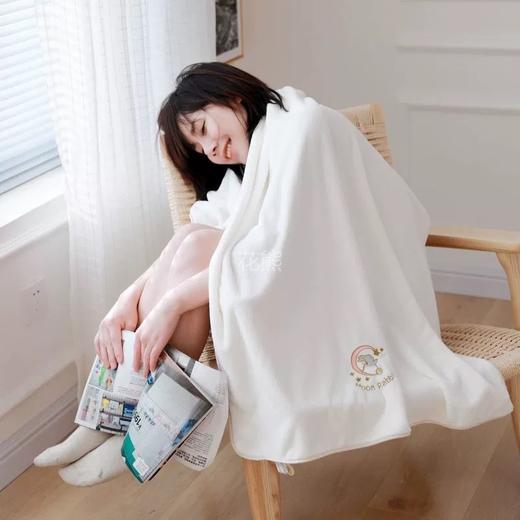 下单立送同款毛巾【月亮兔刺绣浴巾+毛巾套装】加大加宽，吸水性强，柔软蓬松，舒适度高，三个颜色，送同款毛巾，亲肤柔软，吸湿速干 商品图1