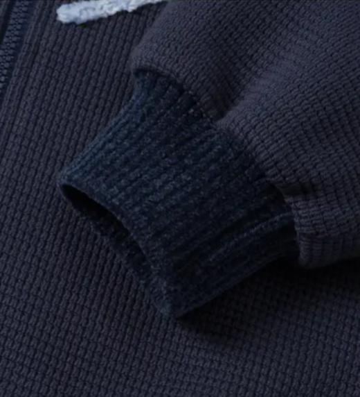 【春上新】【秋季新品】8楼 琳麦罗 LYNN&MILO 蓝色华夫格绳绣开口卫衣 商品图5