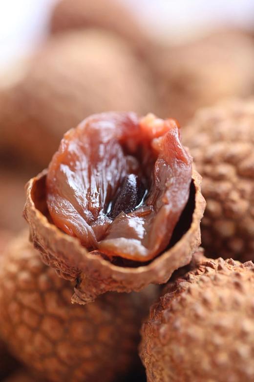 仙糯荔枝干，大罐装500g。59.9当季新货仙香糯荔枝干精选仙香糯荔枝鲜果72小时低温烘烤制成！6斤鲜果制成一斤干果荔枝干收到需冷藏！基地直邮 商品图2