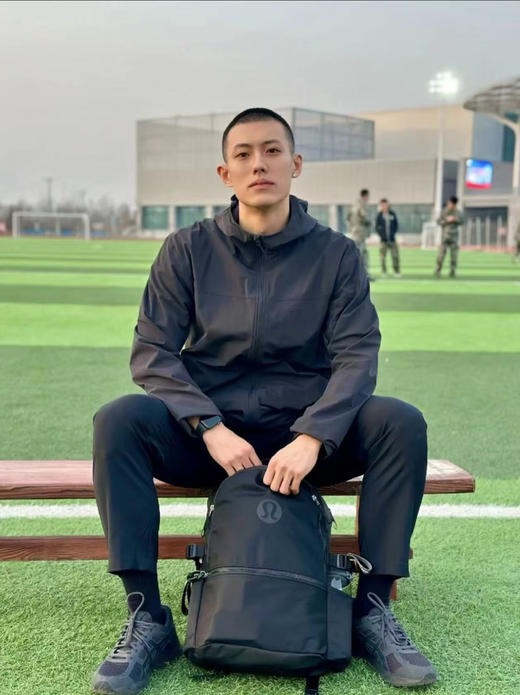 lulu爆款 New Crew休闲双肩包 22L（SS） 商品图4