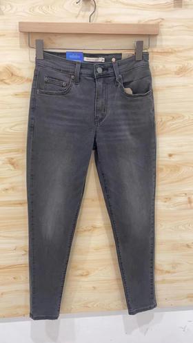 LEVIS女牛仔裤18882-0611