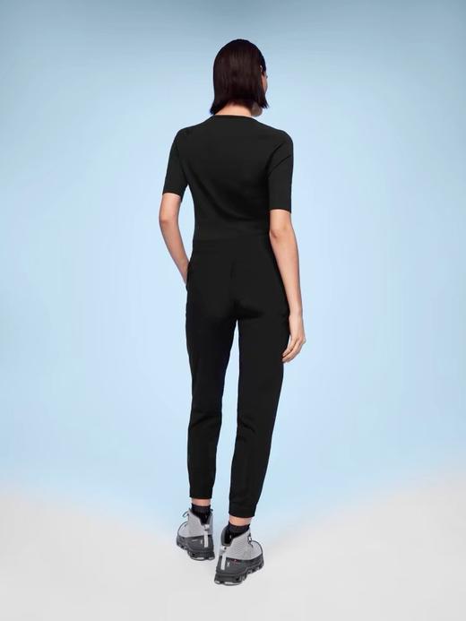 点此购买 ON昂跑trek pants女款轻量旅行长裤 bk 326585 商品图10