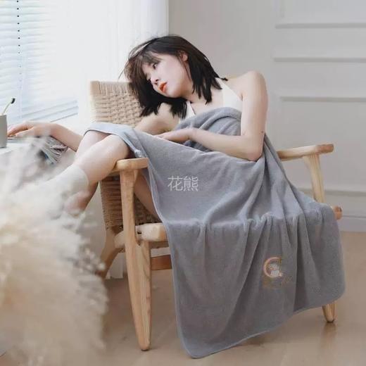 下单立送同款毛巾【月亮兔刺绣浴巾+毛巾套装】加大加宽，吸水性强，柔软蓬松，舒适度高，三个颜色，送同款毛巾，亲肤柔软，吸湿速干 商品图3