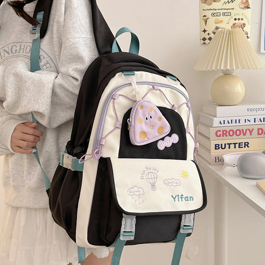 书包女生小学生三到六年级减负护脊超轻便大容量初中生双肩包新款 商品图5