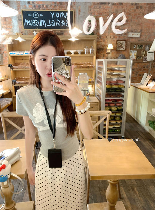 【149元任选2件】最后一波现货！白色波点a字包臀半身裙 商品图5