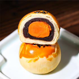 豆沙蛋黄酥
