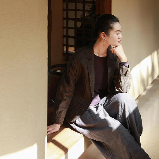 绽放女装515朵/龟裂纹香云纱正常肩简约文艺长袖西装外套春秋新款 商品图1