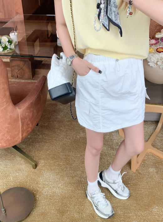 <曾小咸推荐>黄色丝巾针织背心 日常119.99 立减60 秒杀59.99！工装半身裙 日常139.99 立减80 秒杀79.99！ 商品图5