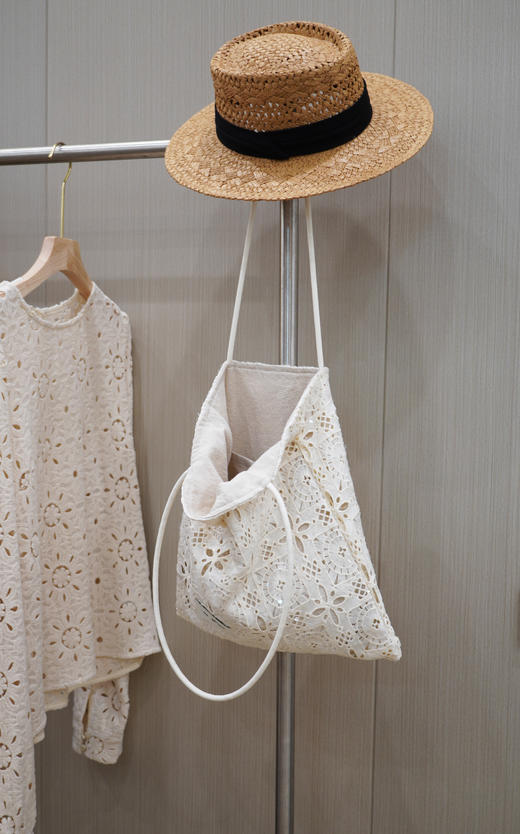 丹麦设计师品牌订单亮片全蕾丝钩花董洁同款包 商品图2