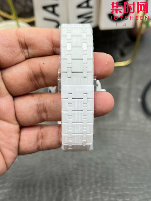 爱彼 APS皇家橡树15500系列 皇家橡树全陶瓷 男士腕表 新到货，凭借陶瓷材质与Cal.4302一体机 商品图8