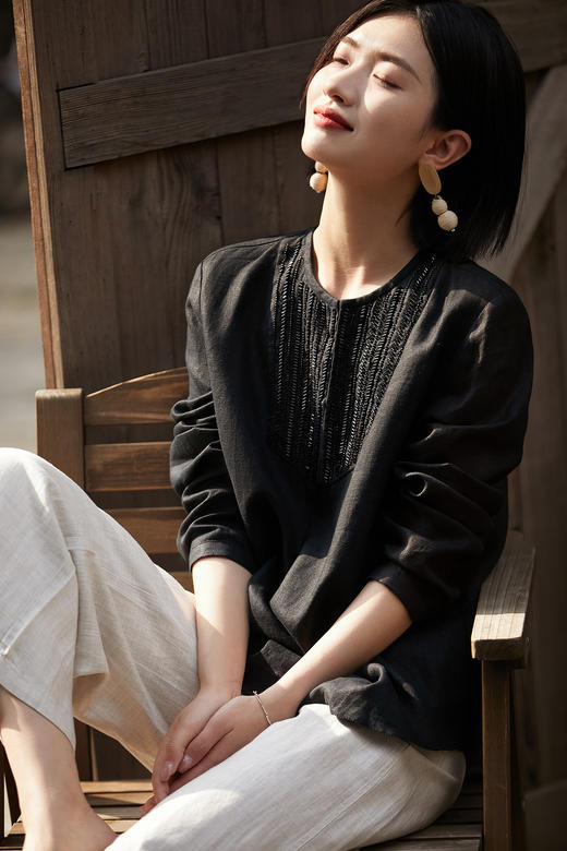 春秋新品"萬物生"法国雨露麻 舒爽透气重工钉珠衬衫 商品图6