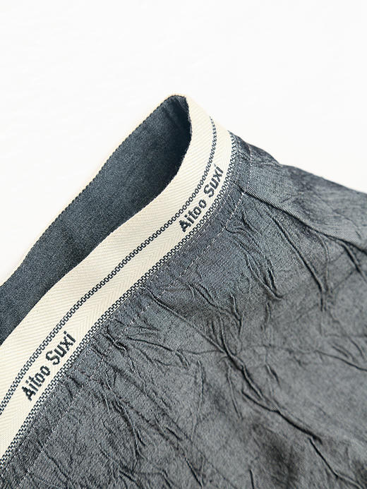 简约高级感！深灰色褶皱感半身裙 适配淡紫色镂空毛衣 优雅又时髦 商品图2