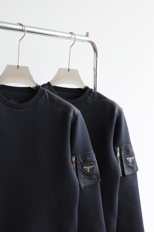 P.R.D 25秋季新款 宽松尼龙拼接 圆领卫衣 WY897 商品图4