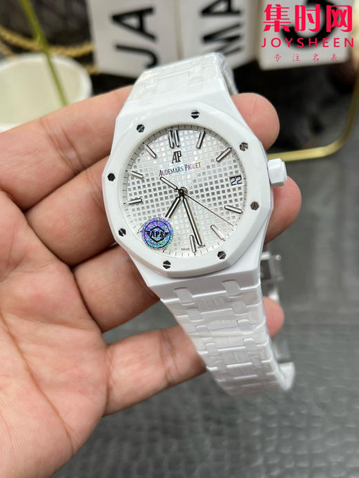 爱彼 APS皇家橡树15500系列 皇家橡树全陶瓷 男士腕表 新到货，凭借陶瓷材质与Cal.4302一体机 商品图4