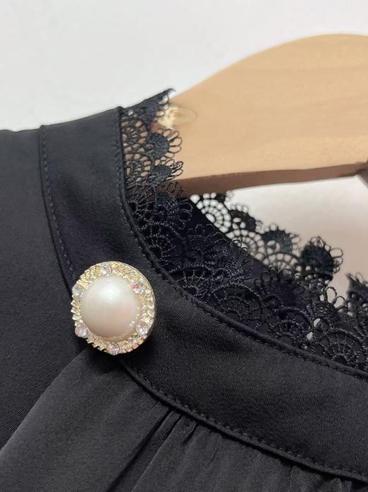 【早秋特卖】仿真丝缎面光泽感长袖衬衫-喜出 商品图2