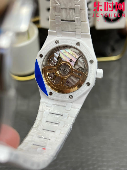 爱彼 APS皇家橡树15500系列 皇家橡树全陶瓷 男士腕表 新到货，凭借陶瓷材质与Cal.4302一体机 商品图6