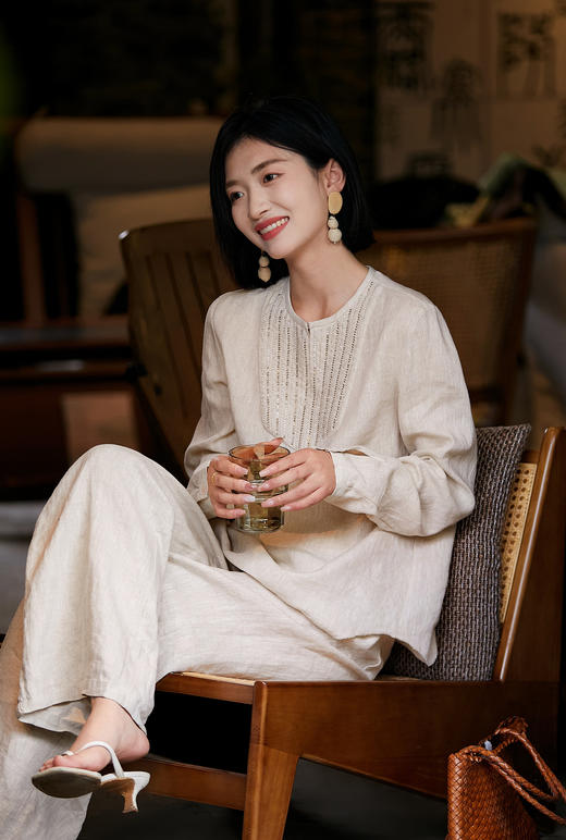 春秋新品"萬物生"法国雨露麻 舒爽透气重工钉珠衬衫 商品图4