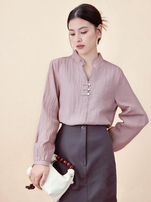 【早秋特卖】1087 V领精致泡泡长袖衬衫-喜出 商品图1