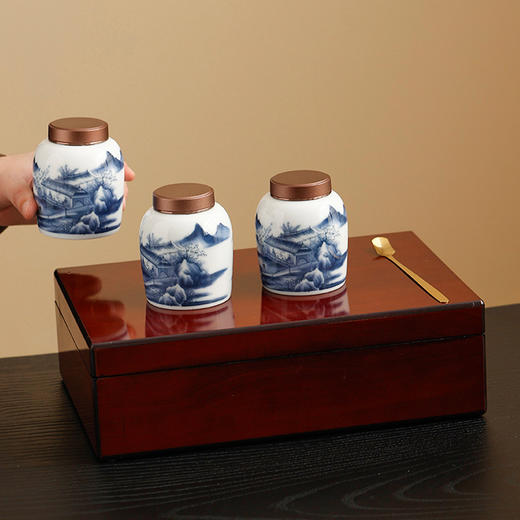 迷你吉祥罐【青花山水  三小瓷 】78元一套/一箱16套 商品图1