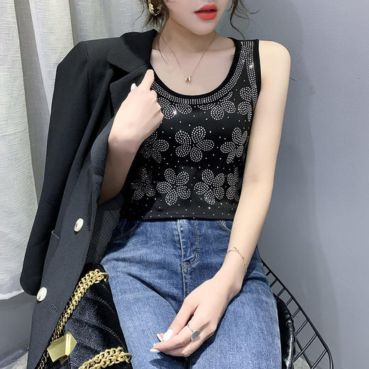 2025夏季新款圆领T恤女无袖背心洋气烫钻百搭上衣潮 商品图2