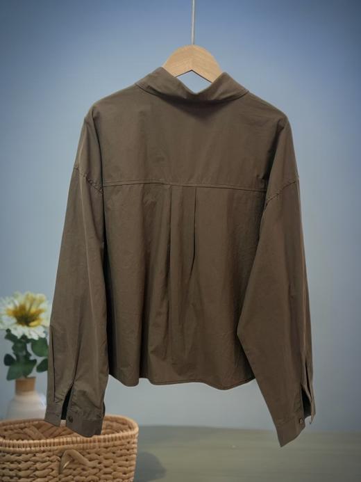 【早秋特卖】短款咖色全棉衬衫-喜出 商品图3