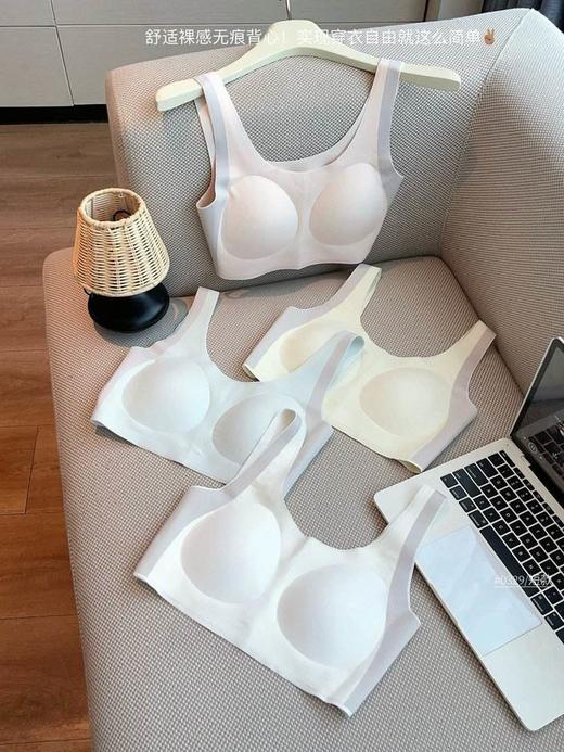 即将开学/换季了 该给家里宝贝们换新啦【草本初色 10A抗菌少女无痕背心1680款】专为青少年发育设计，10A级抗菌 透气亲肤、精致剪裁 商品图1