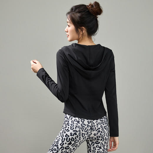 百媚生 修身瑜伽运动防晒衣女显瘦百搭户外连帽皮肤衣外套6020 商品图3