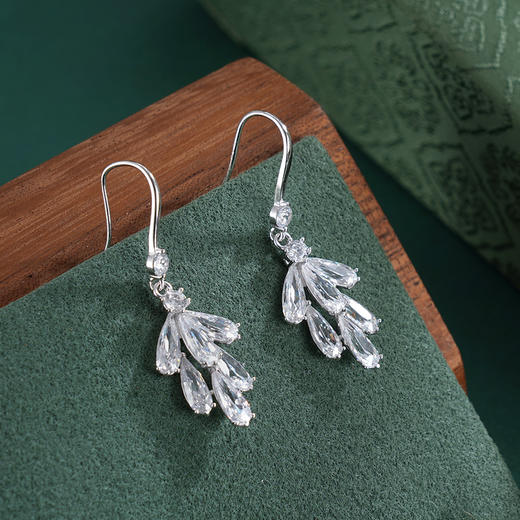 子佩集S925银【冰花淑叶】耳环【Z18589】纯银时尚玉兰花水滴2507 商品图3