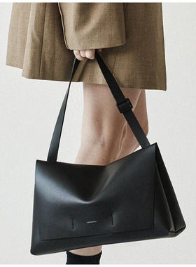 韩国🇰🇷小众设计师通勤包081105