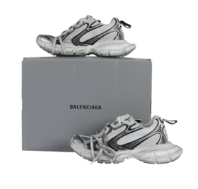 【超惠秒】Balenciaga 巴黎世家 2025春夏新品 男女通款做旧系带低帮老爹鞋12293