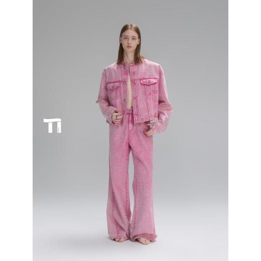 启世录TIWILLTANG“冼弋墨阈”复古水洗幻粉牛仔长裤夹克套装 商品图2