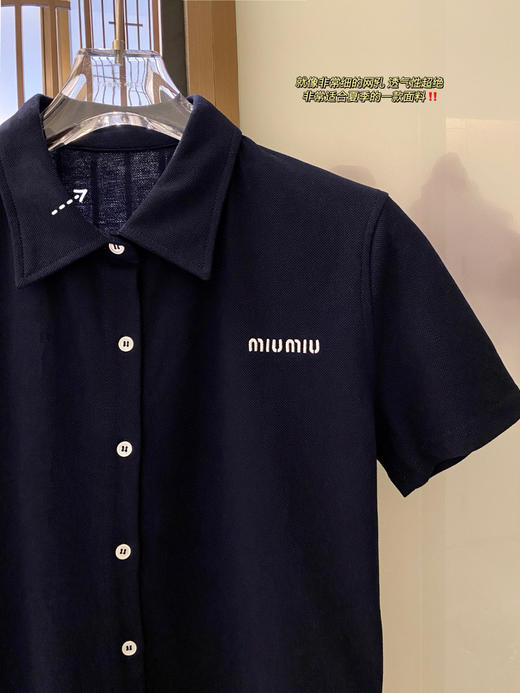 MIU棉质珠地透气网系扣POLO精致衬衫开衫 商品图14
