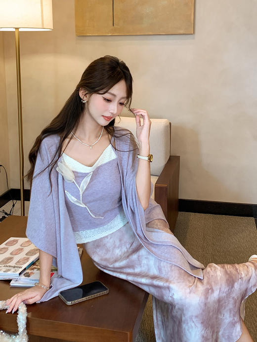 张心子【柔光铃兰】立体设计花拼接吊带披肩开衫气质套装女秋新款 U2508013 商品图13