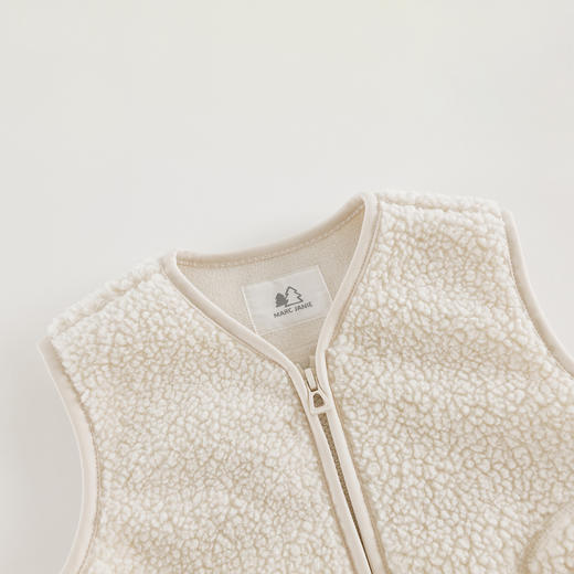 马克珍妮男童亲肤软糯摇粒绒马甲2025年秋冬新款551379 商品图3